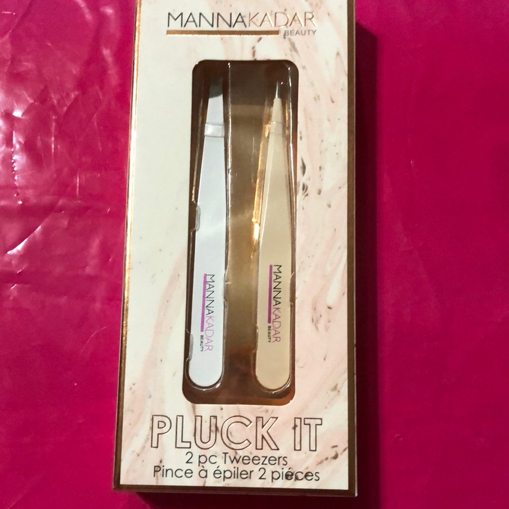 Mannakadar PLUCK IT 2 pc Tweezers